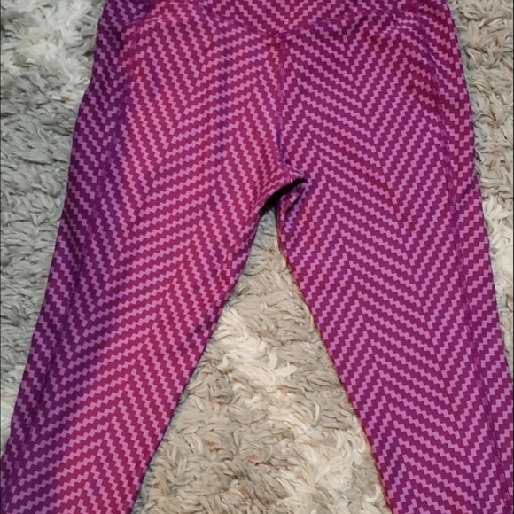 Nike workout/yoga pantsLeggingsSize SmallPurple - Picture 5 of 6